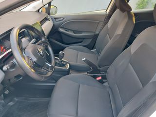 Renault Clio 2022-thumb-16