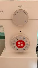 Singer Supera 5523 συν εξαρτήματα-thumb-2