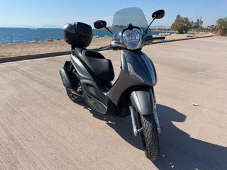 Piaggio Beverly 300 2014-thumb-3