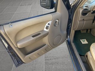 Jeep Cherokee 2002 CHEROKEE 3.7 LIMITED-thumb-13