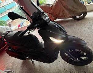 Piaggio Beverly 400 2023
