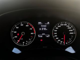 Seat Leon 2019-thumb-17