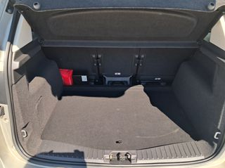 Ford C-Max 2016-thumb-29