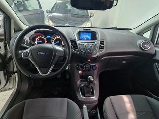 Ford Fiesta 2016-thumb-2