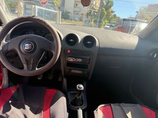 Seat Ibiza 2005-thumb-7