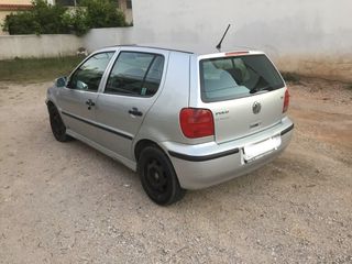Volkswagen Polo 2000