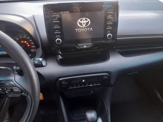 Toyota Yaris 2024 HYBRID-thumb-11
