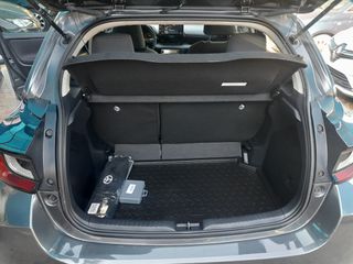 Toyota Yaris 2024 HYBRID-thumb-14