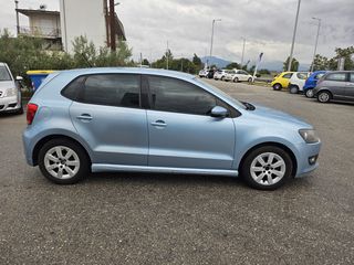Volkswagen Polo 2011-thumb-3