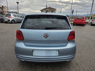 Volkswagen Polo 2011-thumb-5