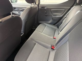 Nissan Micra 2023-thumb-6