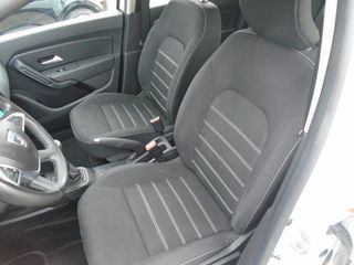 Dacia Duster 2022-thumb-13