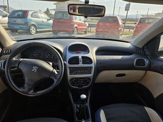 Peugeot 206 2005-thumb-9