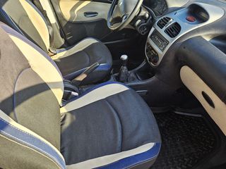 Peugeot 206 2005-thumb-13
