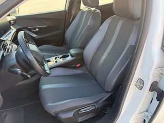 Peugeot 2008 2020 ALLURE  PLUS 1.2  100PS  6 TAXYTHTES-thumb-8