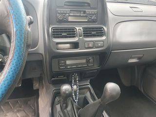 Nissan Navara 2004 2.5 133 ps-thumb-7