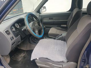 Nissan Navara 2004 2.5 133 ps-thumb-6