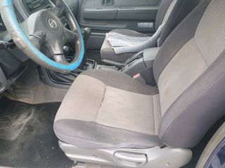 Nissan Navara 2004 2.5 133 ps-thumb-5