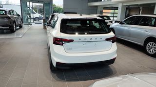 Skoda Fabia 2025 SELECTION 1.0 TSI 116 PS DSG7-thumb-3