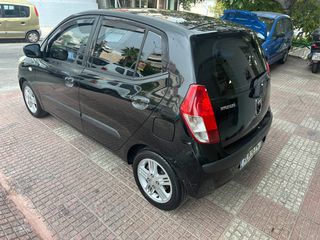 Hyundai i 10 2010-thumb-3