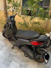 Piaggio Beverly 300 2024 300S-thumb-2