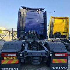 Volvo 2015 FH540-thumb-5