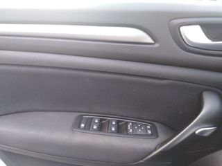 Renault Megane E-TECH 2021 Hybrid E-Tech  Bussiness  Automatic-thumb-25