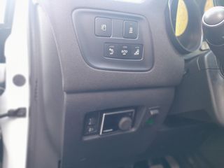 Citroen C4 2018-thumb-3