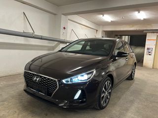 Hyundai i 30 2018 1.4•140hp•Led•Navi•Keyless•Camera•-thumb-2