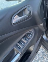Ford C-Max 2018-thumb-7