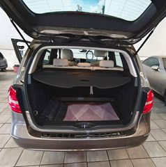 Mercedes-Benz B 200 2013-thumb-9