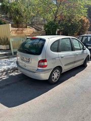 Renault Scenic 2004-thumb-3