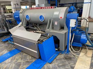 DECANTER JUMBO 3