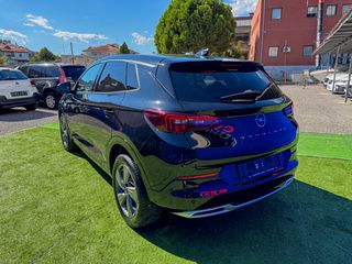 Opel Grandland X 2022 GS Line 1.2 Turbo S/S AT8 Business Elegance 5d-thumb-4