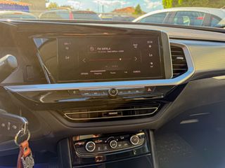 Opel Grandland X 2022 GS Line 1.2 Turbo S/S AT8 Business Elegance 5d-thumb-24