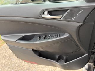 Hyundai Tucson 2019 1.6crdi EXECUTIVE DCT-7 136HP 18'' FACELIFT-thumb-61