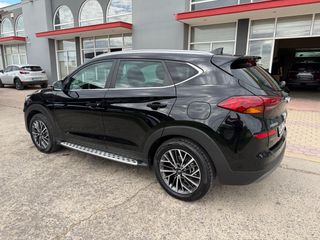 Hyundai Tucson 2019 1.6crdi EXECUTIVE DCT-7 136HP 18'' FACELIFT-thumb-14