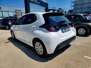 Toyota Yaris 2022 LIVE-thumb-4