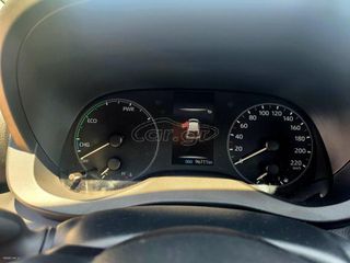Toyota Yaris 2022 LIVE-thumb-6