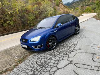 Ford Focus 2007 ST 225PS TURBO-thumb-3