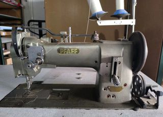 Ραπτομηχανή PFAFF βιομηχανική σαν καινούργιο με μοτέρ WORLDEN