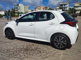 Toyota Yaris 2022 'TEAM D'-FULL LED-ΨHΦΙΑΚΑ ΟΡΓΑΝΑ-KAMΕΡΑ-ΖΑΝΤΕΣ 16'-125HP-thumb-24