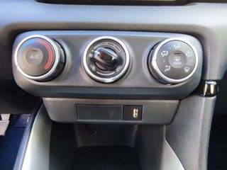 Toyota Yaris 2022 'TEAM D'-FULL LED-ΨHΦΙΑΚΑ ΟΡΓΑΝΑ-KAMΕΡΑ-ΖΑΝΤΕΣ 16'-125HP-thumb-46
