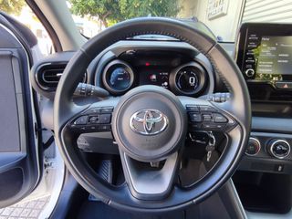 Toyota Yaris 2022 'TEAM D'-FULL LED-ΨHΦΙΑΚΑ ΟΡΓΑΝΑ-KAMΕΡΑ-ΖΑΝΤΕΣ 16'-125HP-thumb-31