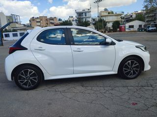Toyota Yaris 2022 'TEAM D'-FULL LED-ΨHΦΙΑΚΑ ΟΡΓΑΝΑ-KAMΕΡΑ-ΖΑΝΤΕΣ 16'-125HP-thumb-11
