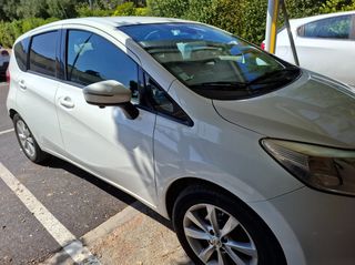 Nissan Note 2016-thumb-3
