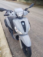 Piaggio Medley 150 2022 s abs-thumb-3