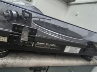 technics sl 1210 mk2-thumb-1