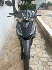 Asus BladeX 125 2024 125i