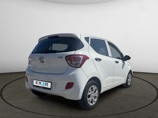 Hyundai i 10 2015-thumb-6